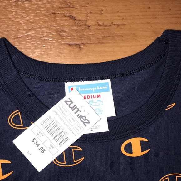 NWT CHAMPION T-SHIRT - Picture 3 of 4